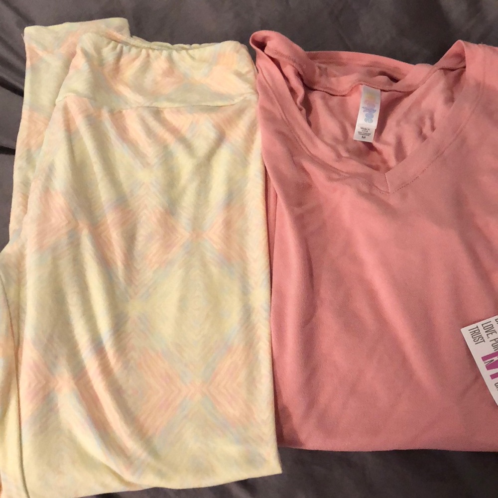 LuLaRoe NWT top